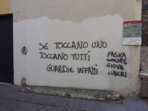Spoleto – Scritte in centro in solidarietà a Paska, Ghespe e Giova